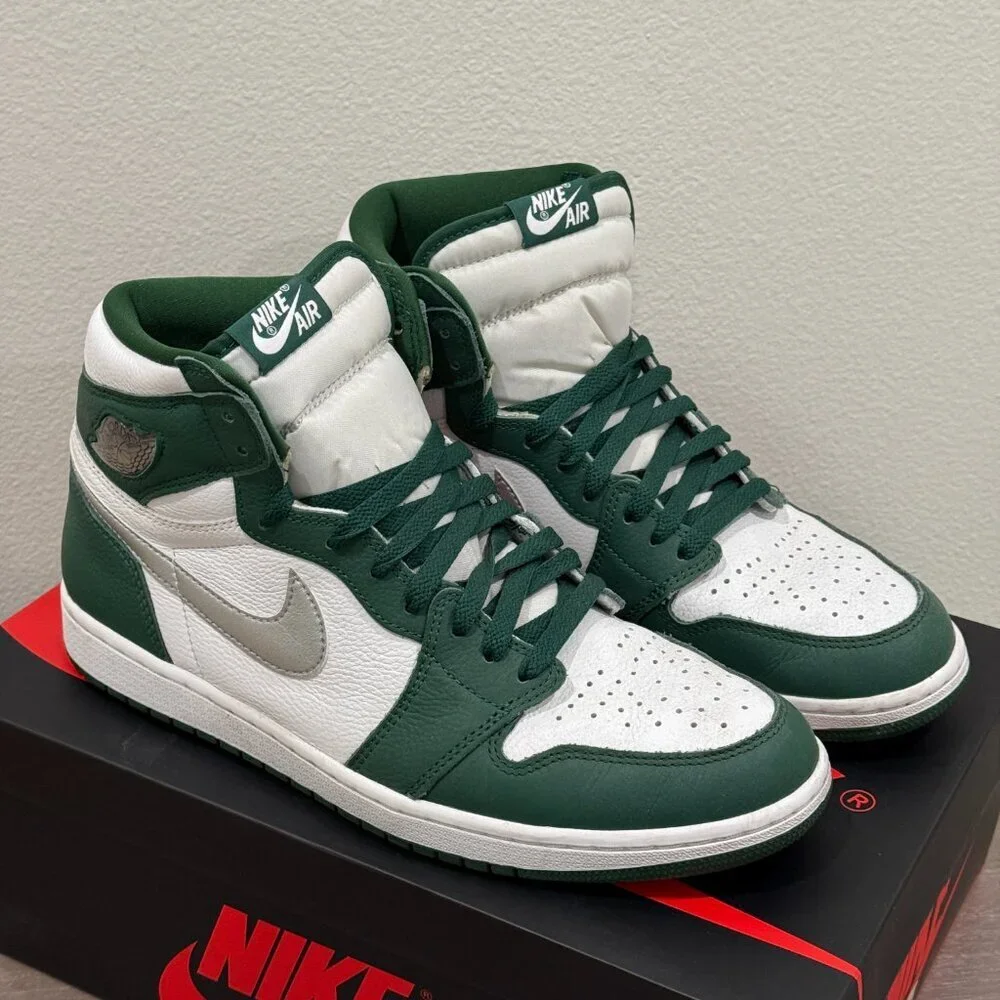 AIR JORDAN 1 RETRO HIGH OG DZ5485 303 GORGE GREEN/METALLIC SILVER VERT GORGE/ARG
